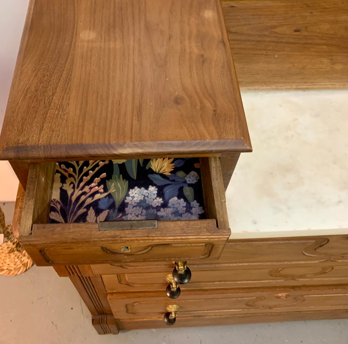 Antique Eastlake Victorian Dresser