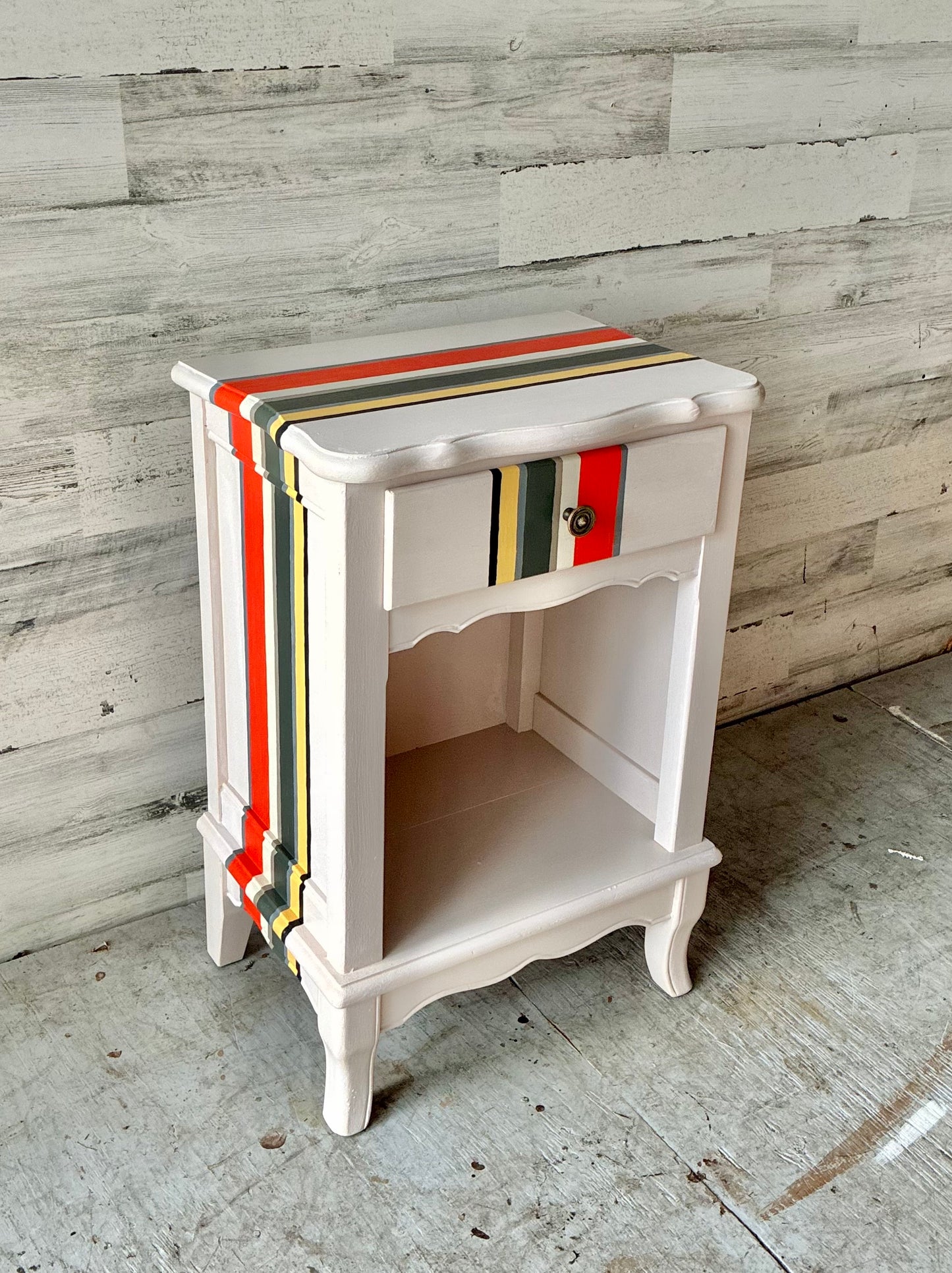 Vintage Nightstand/Side Table