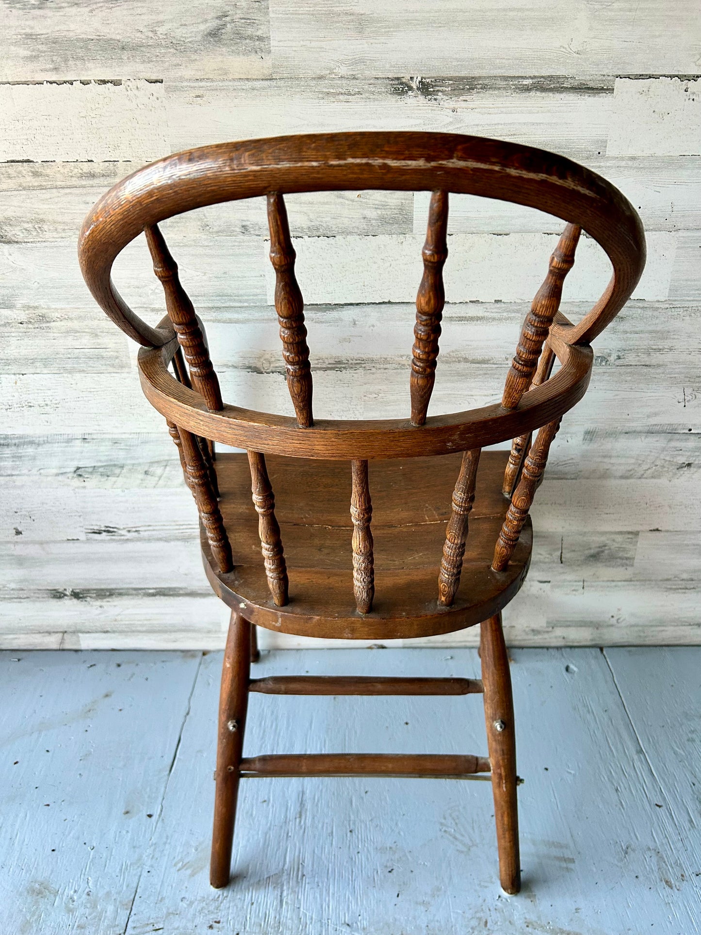 Antique Wood Windsor Chair