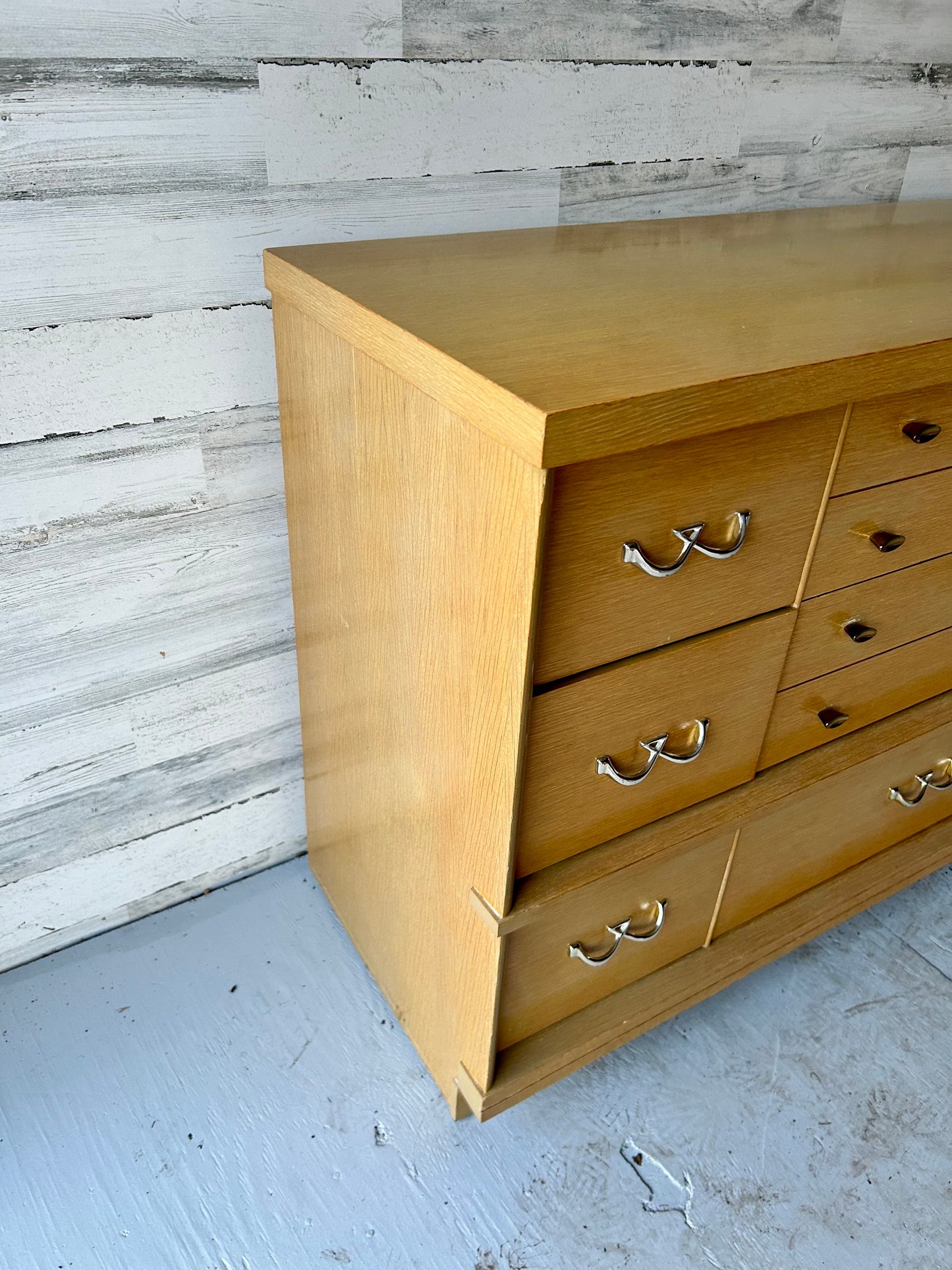 Vintage Mid Century Modern Dresser