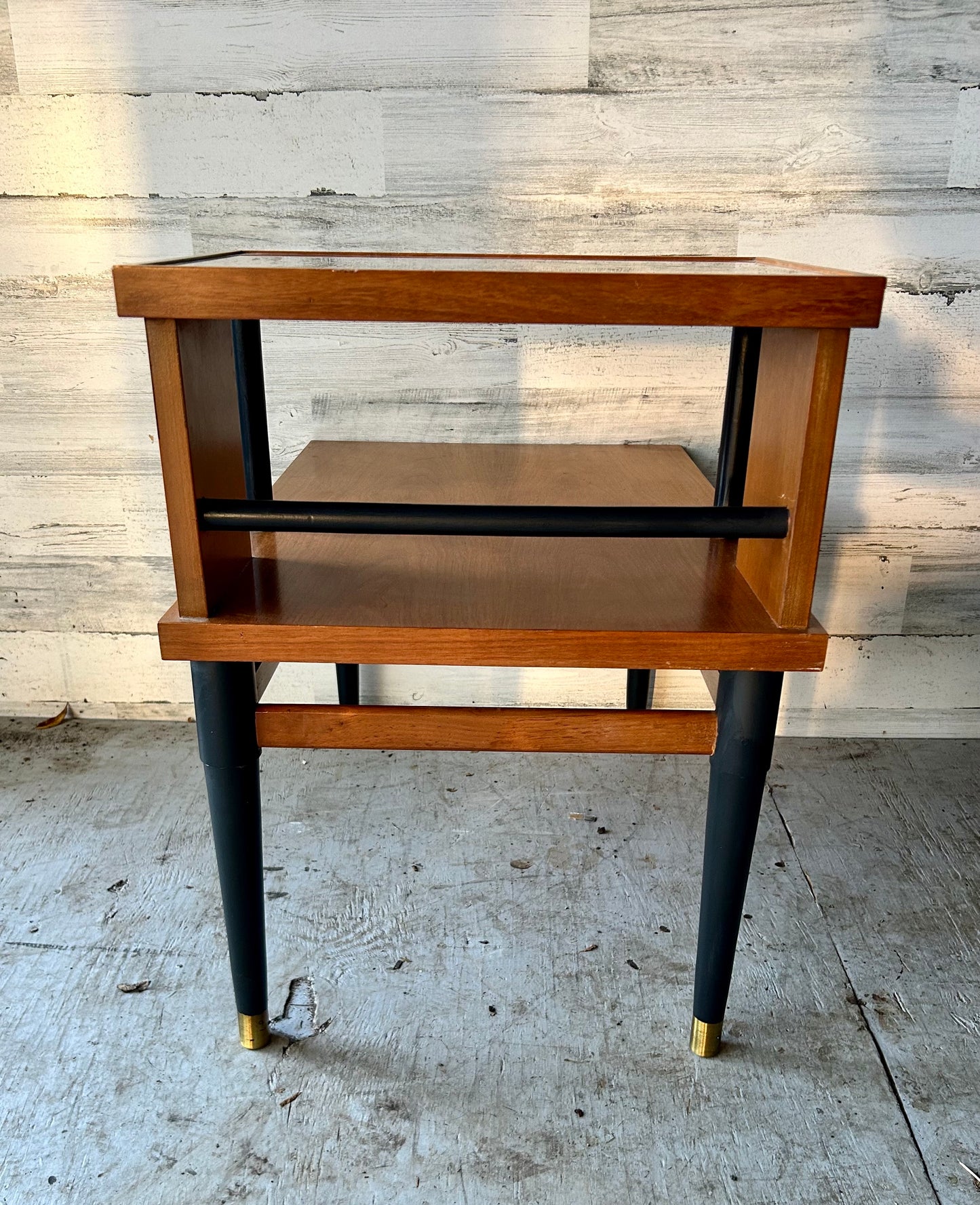 Vintage MCM Nightstands/Side tables