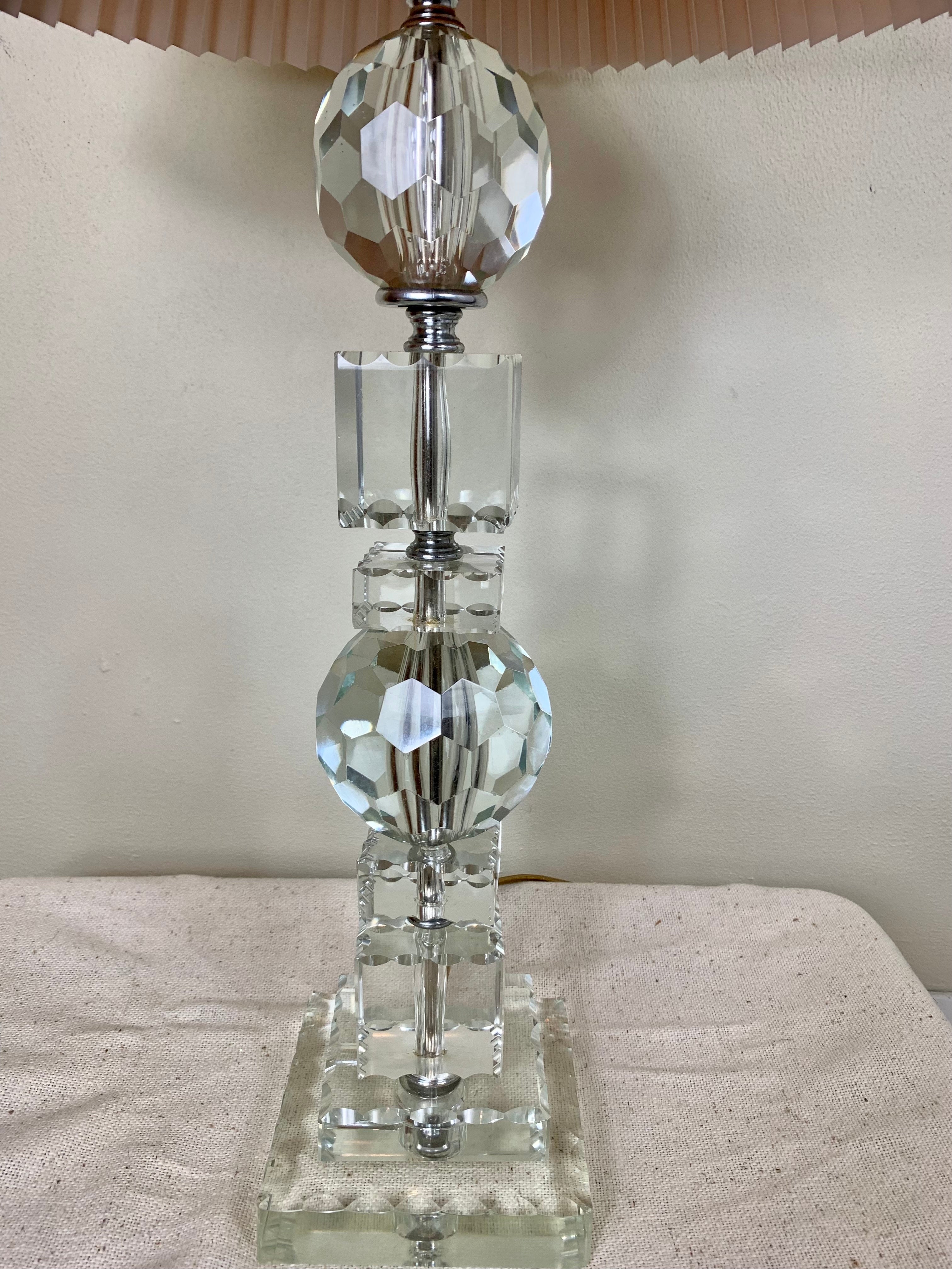 Antique glass hot sale table lamps