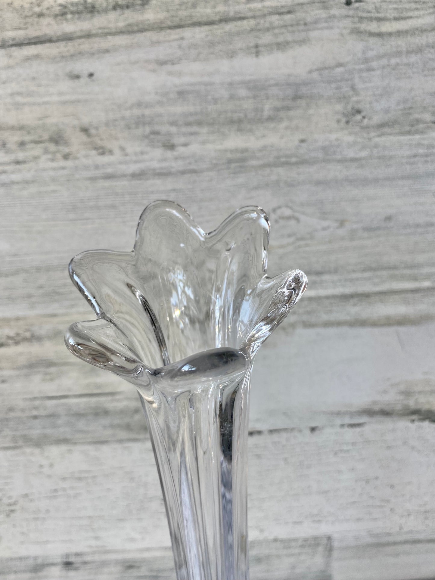 Vintage Glass Mid Century Modern Bud Style Vase